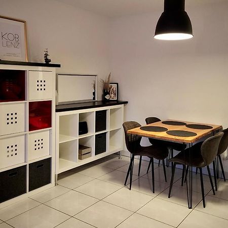 Schoene Und Ruhige Wohnung Direkt An Der Mosel Кобленц Екстериор снимка
