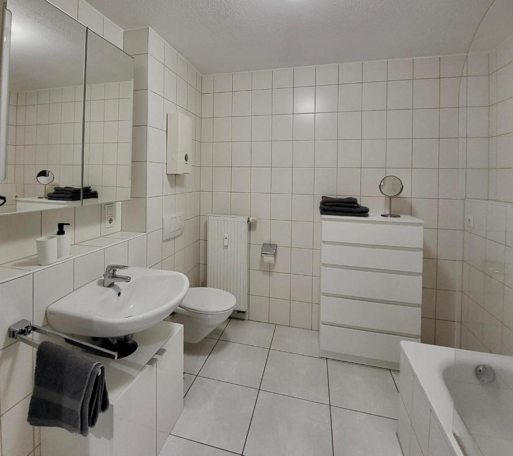 Schoene Und Ruhige Wohnung Direkt An Der Mosel Кобленц Екстериор снимка